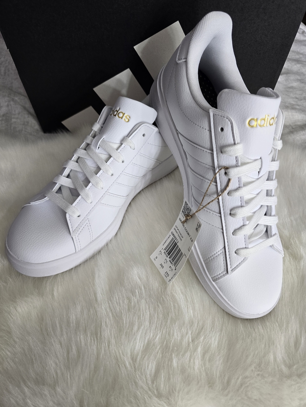 Adidas Ground Court 2.0 White Gold Metallic Sneakers For Womens New✨️